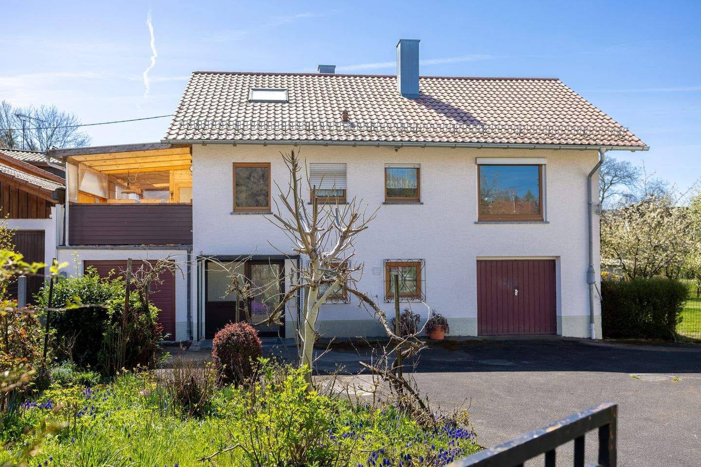 Immobilie in Untergruppenbach - Freistehendes 1-2-FH mit großem Garten & Garage - Sanierungsobjekt mit Entwicklungspotential. - Bild 1