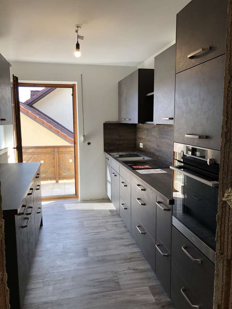 Immobilie in Tann - Helle und großzügige 4-Zimmer Wohnung mit Balkon und Garten im 1. OG in Tann - Bild 3