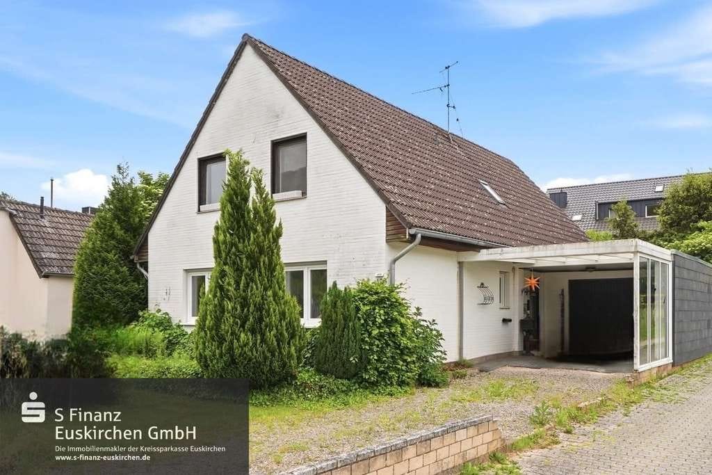 Immobilie in Schleiden - Ein Haus mit inneren Werten – vielseitiges Wohnen in ruhiger Ortsrandlage - Bild 0