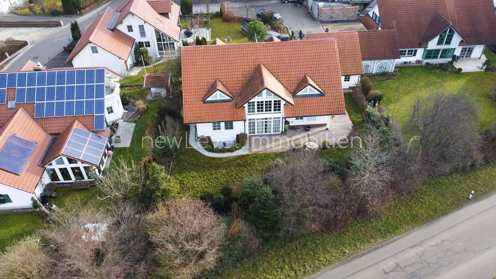 Immobilie in Apfeltrach - Wunderschönes Zweifamilienhaus mit gehobener Ausstattung - Bild 3
