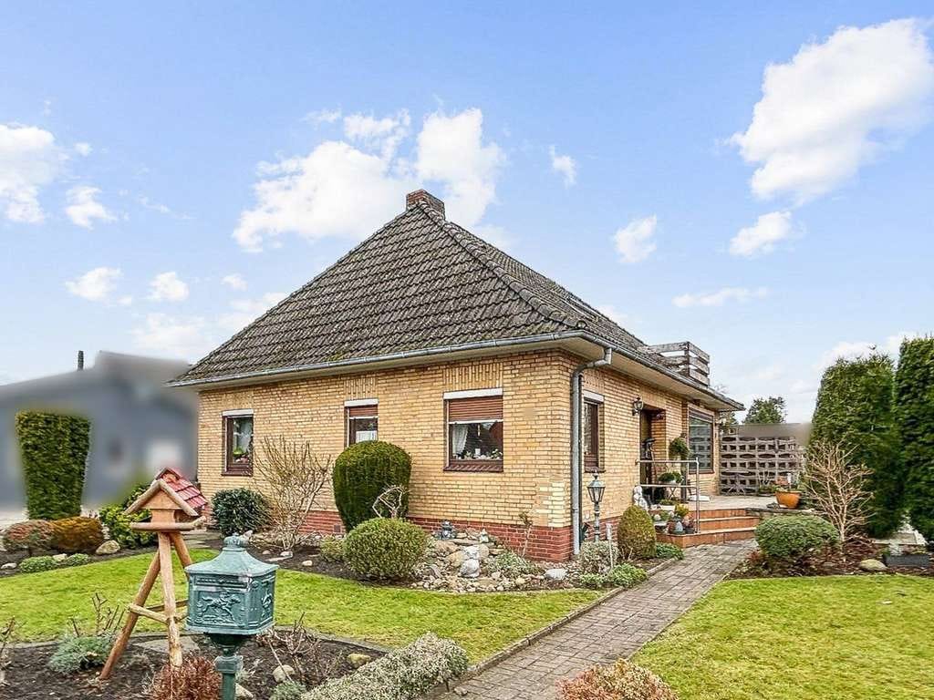 Immobilie in Münsterdorf - Lebensraum für Groß und Klein – Charmantes Einfamilienhaus in Münsterdorf - Bild 0