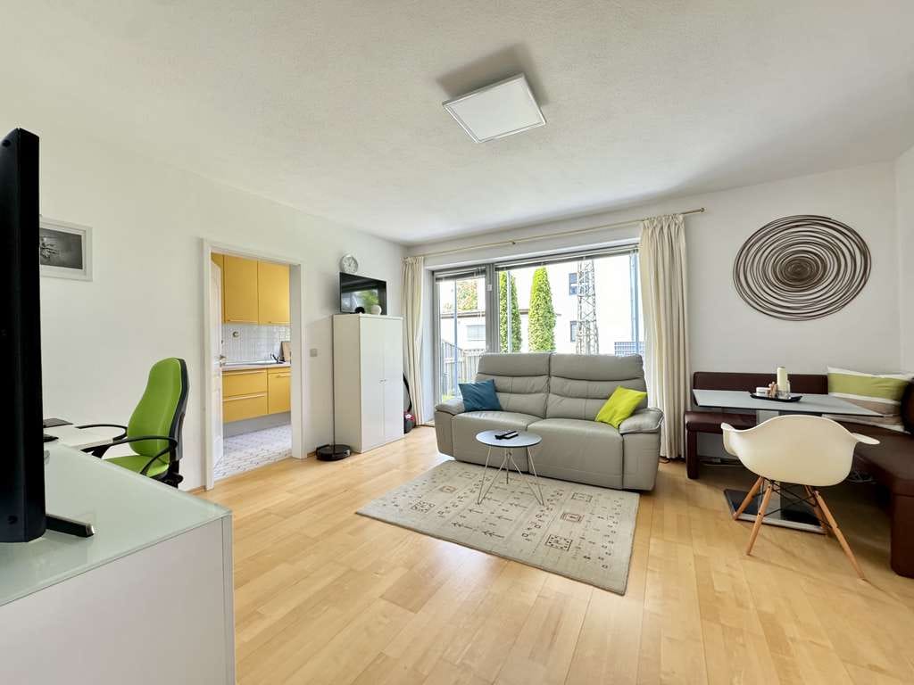 Immobilie in Stadtbergen - EIGENNUTZUNG ODER KAPITALANLAGE! HELLES APPARTEMENT MIT GROßEM GARTEN IM BELIEBTEN STADTBERGEN - Bild 3