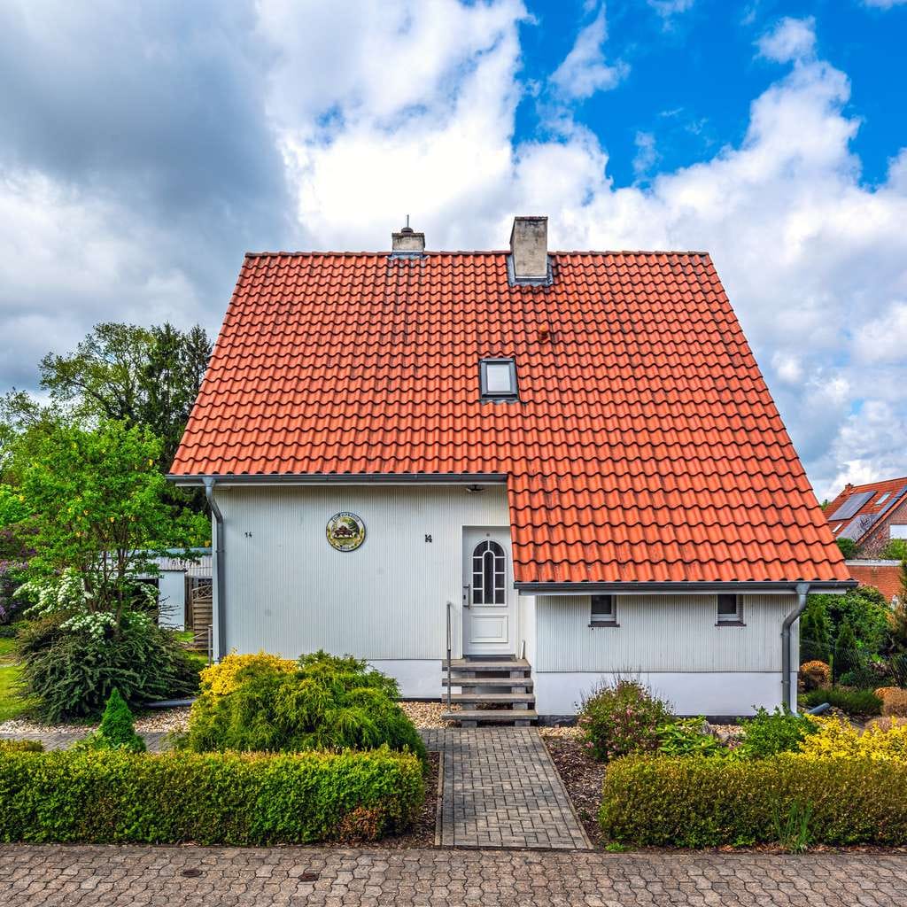 Immobilie in Südheide - Charmantes Einfamilienhaus in Unterlüß – mit Wintergarten & großem Grundstück - Bild 0