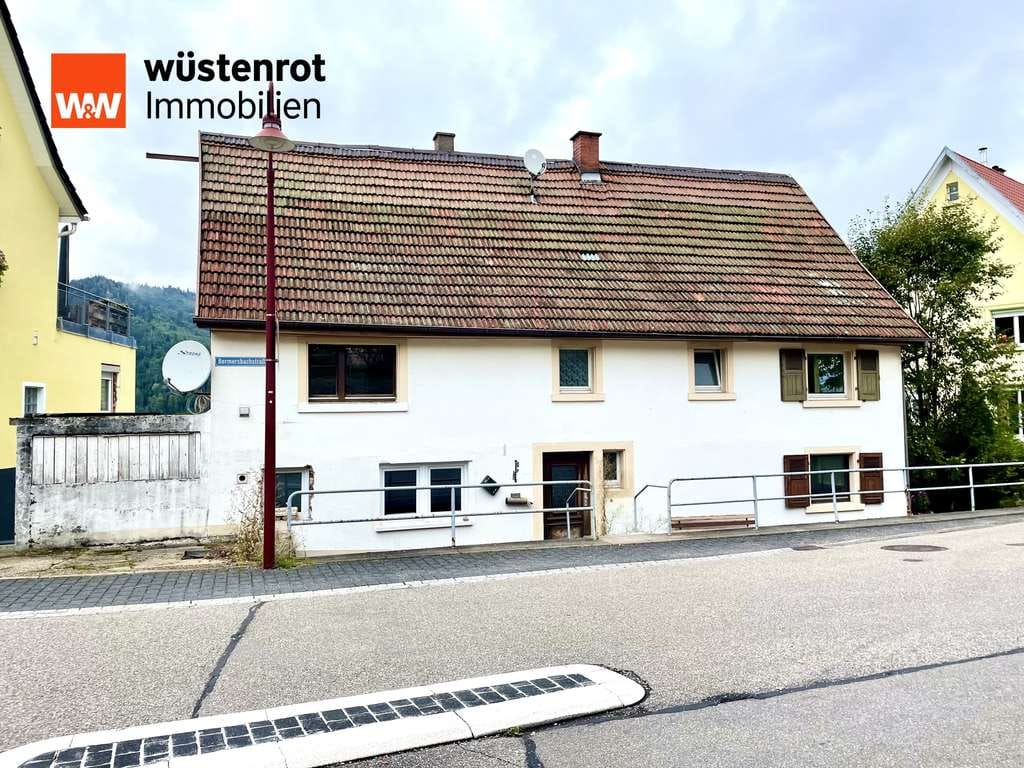 Immobilie in Forbach - *Idyllisches Schwarzwald-Juwel: Freistehendes Haus mit großem Potenzial und herrlichen Fernblick* - Bild 0