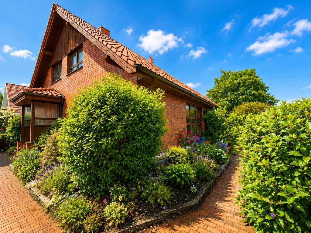 Immobilie in Lüdersdorf - Idyllisches Familienhaus mit Loggia, Sauna und unverbaubarem Naturblick in Herrenburg - Bild 2