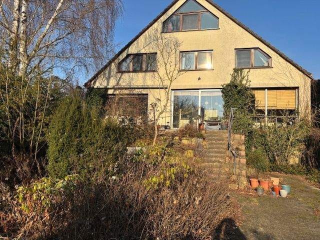Immobilie in Stendal - Großzügiges 1–2-Familienhaus in exponierter Lage von Stendal (Nachtweide) - Bild 0