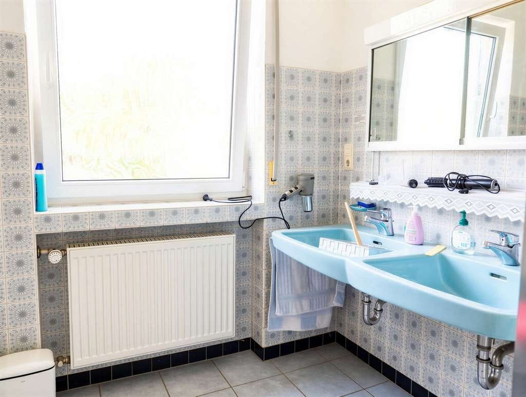 Immobilie in Senden - ++TOP LAGE SENDEN 5,72% Rendite++ 3 Fam.-Haus mit Potential, 3 Garagen und 850 m² Grund - Bild 4