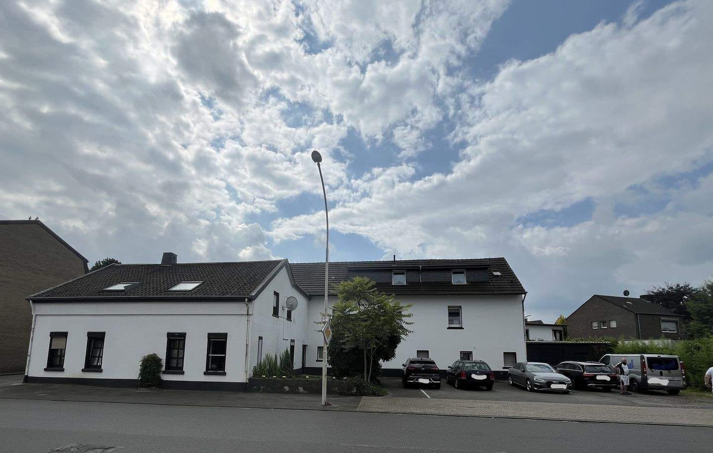 Immobilie in Nettetal - Mehrfamilienhaus in Nettetal/Lobberich - sanierungsbedürftig - Bild 2
