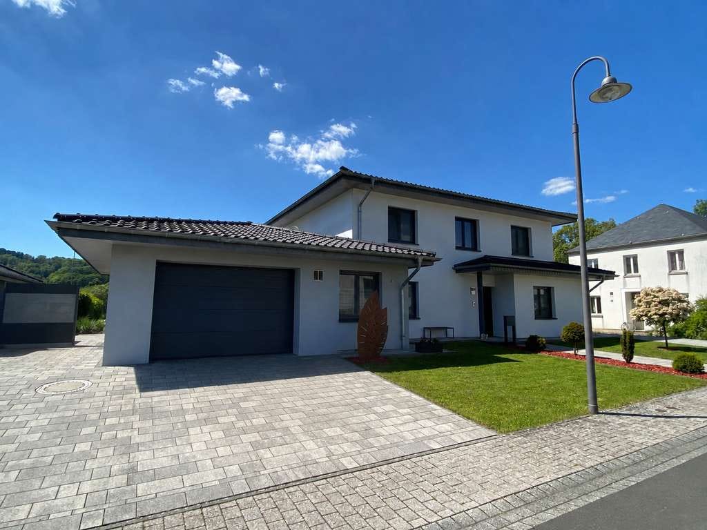 Immobilie in Wolsfeld - Tolles Haus an der luxemb. Grenze mit Fernblick! - Bild 1