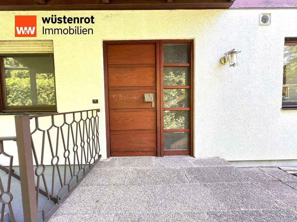 Immobilie in Krailling - Sonniges Einfamilienhaus zum Renovieren in bester Lage - Bild 2