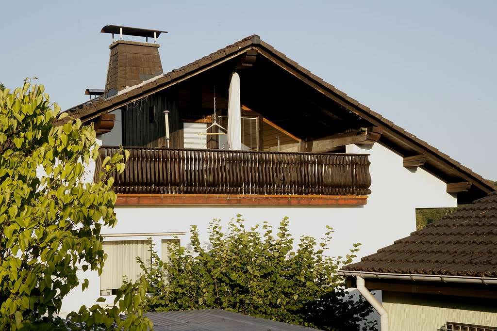 Immobilie in Gründau - Großzügiges 2-3 Familienhaus in idyllischer Wohnlage - Rarität - Bild 0