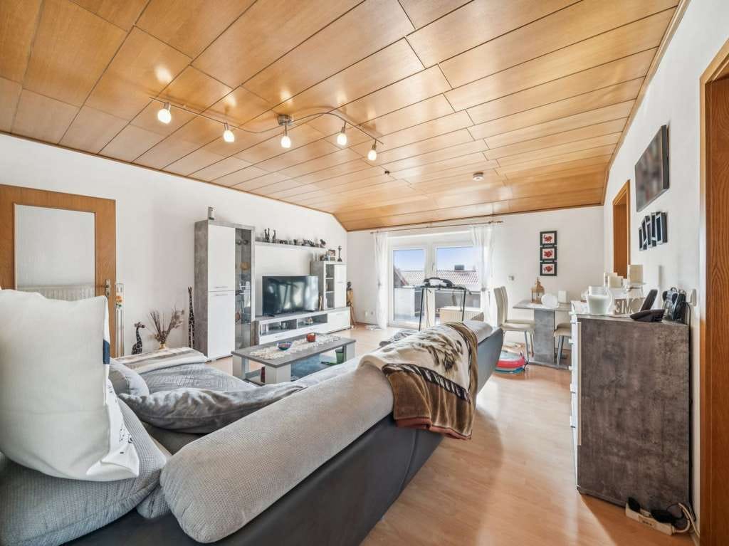 Immobilie in Abensberg - Vermietete 2-Zimmer-Wohnung mit Balkon und Stellplatz in Abensberg - Bild 2