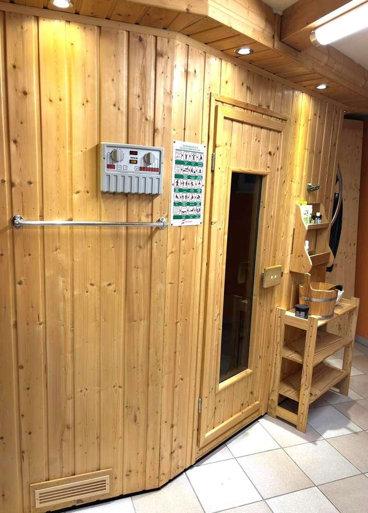 Immobilie in Merzen - Modernisiertes Wohnhaus mit 2 vermieteten Einliegerwohnungen, Sauna, Doppelgarage und großem Garten - Bild 4