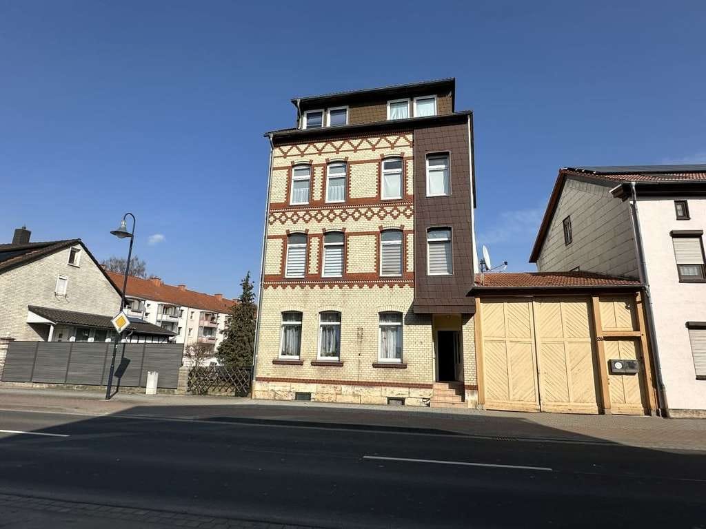 Immobilie in Mühlhausen - Renditestarkes Mehrfamilienhaus in Mühlhausen mit guter Substanz und Garten - Bild 0