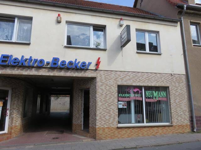 Immobilie in Arnstein - "Preisknaller" Wohnen und Gewerbe verbinden - Bild 1