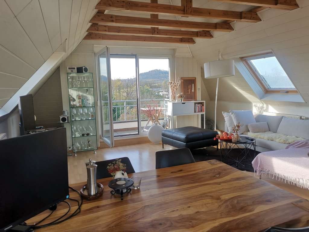 Immobilie in Erlenbach - Von Privat: Gepflegte 3,5-Zimmer Dachgeschosswohnung mit Balkon und Stellplatz in Erlenbach - Bild 0