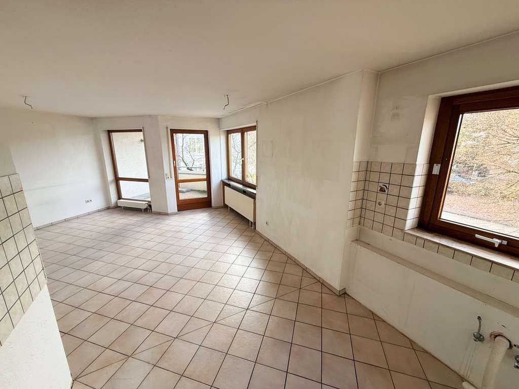 Immobilie in Schorndorf - Helle 3-Zi.-OG-Wohnung in guter Lage von Schorndorf - Bild 1