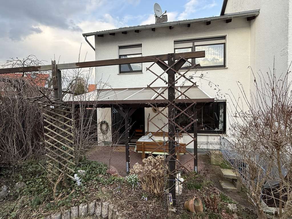 Immobilie in Sontra - Beschauliches Einfamilienhaus mit Garten und Freisitz - Bild 1