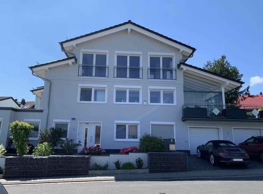 Immobilie in Reiskirchen - 250 qm-Maisonette-Whg, die sich selbst versorgt – und Ihre Energiekosten fast eliminiert.  - Bild 4