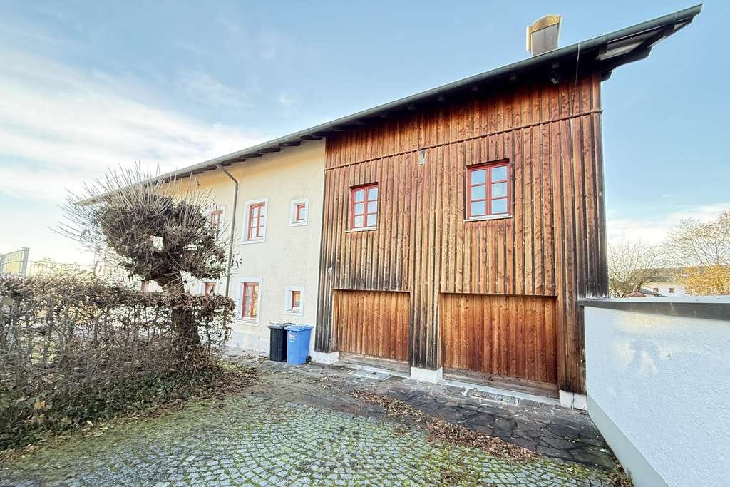 Immobilie in Perach - Historisches Haus mit Alpenblick - Bild 1