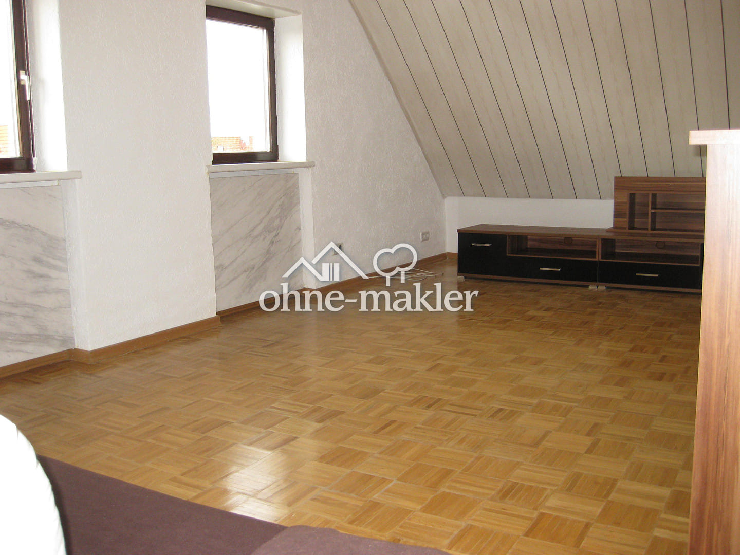 Immobilie in Saal a.d.Donau - Charmante 1-Zimmer-Dachgeschosswohnung in Saal (42 m²) Rendite 6,05% - Bild 1