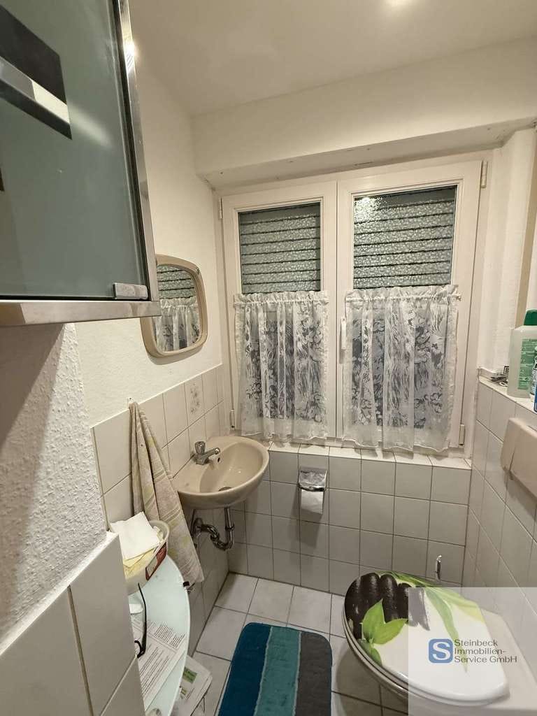 Immobilie in Engen - Zweifamilienhaus in Engen - Ideal für Eigennutzer oder Kapitalanleger - Bild 2