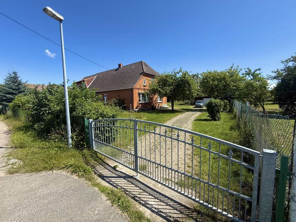 Immobilie in Zierow - Charmante Doppelhaushälfte in Zierow mit 5-Zimmern, Garage und 1.479 m² Grundstück...!!!4 - Bild 2