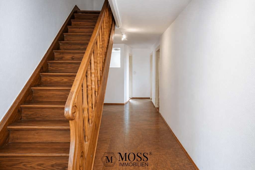 Immobilie in Mönchweiler - Seltene Gelegenheit in Mönchweiler: Großzügiges Mehrfamilienhaus - Bild 4