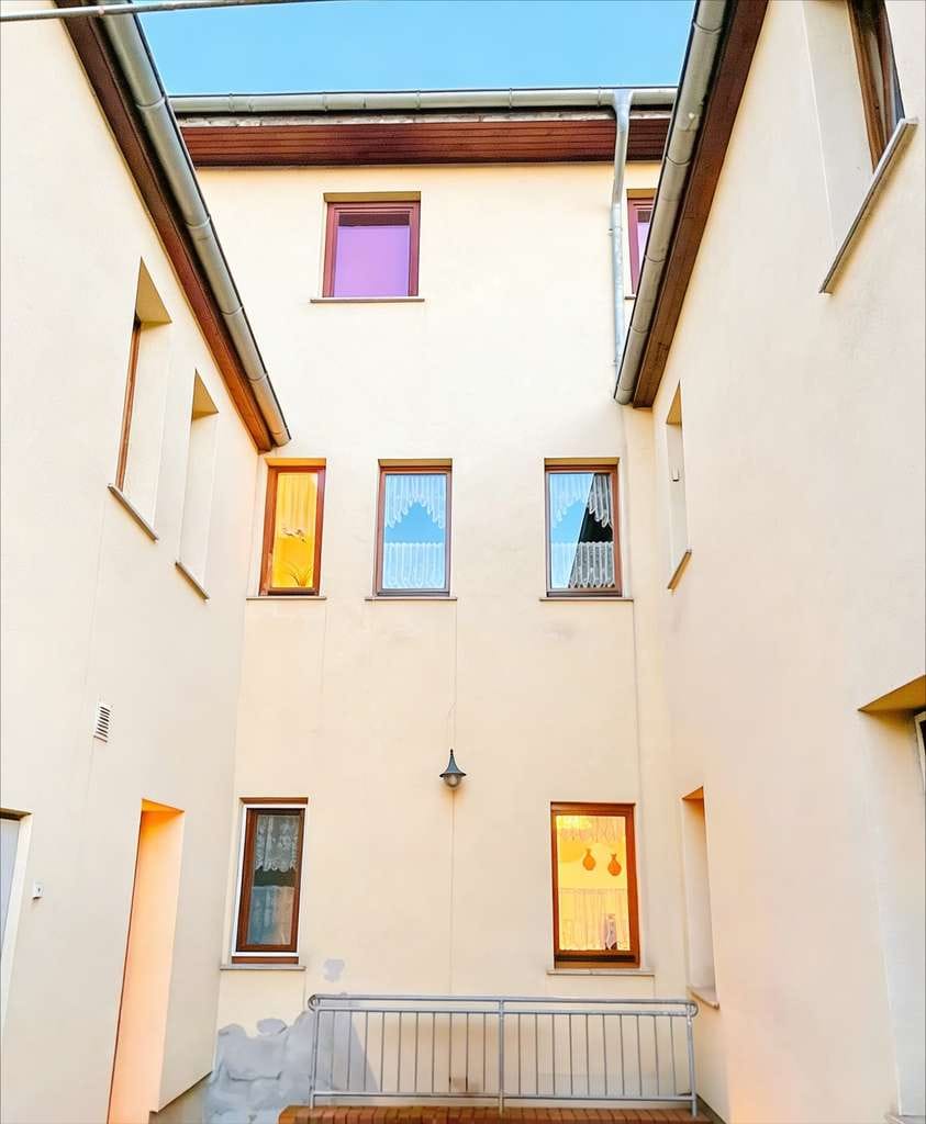 Immobilie in Bernburg - Top Invest - 3-Parteienhaus mit knapp 7,5% Rendite - Provisionsfrei - Bild 2