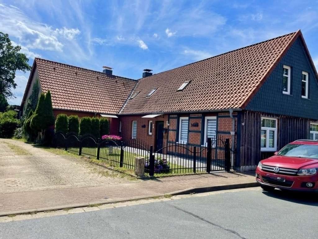Immobilie in Eldingen - Wohnen in Eldingen - Platz für die ganze Familie - Bild 3