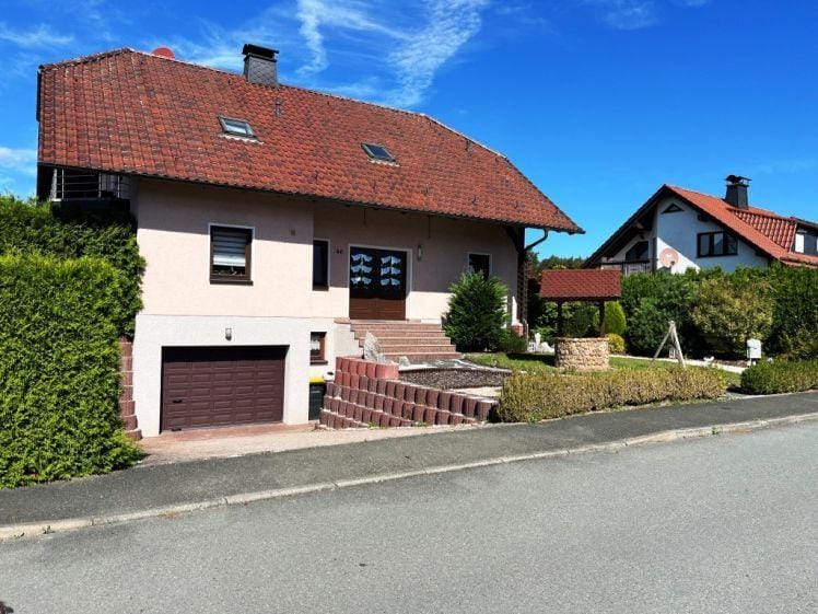 Immobilie in Trockenborn-Wolfersdorf - gepflegtes Einfamilienhaus mit Kamin in Trockenborn-Wolfersdorf - Bild 0