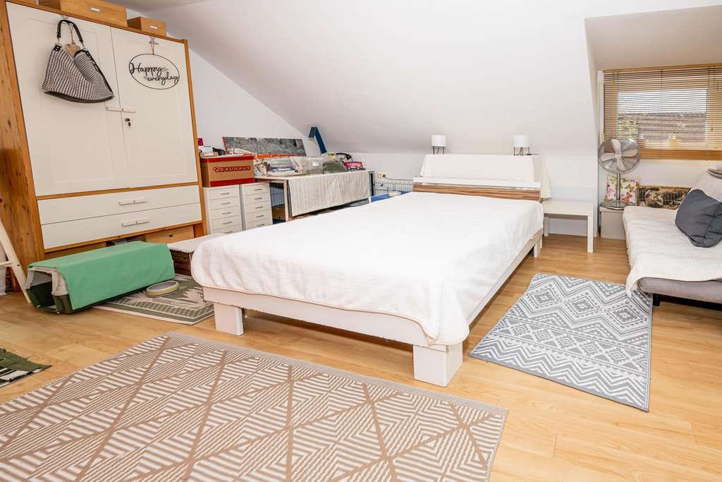 Immobilie in Merzhausen - Wohnkomfort unter dem Dach – stilvolle Wohnung in ruhiger Lage von Merzhausen - Bild 2