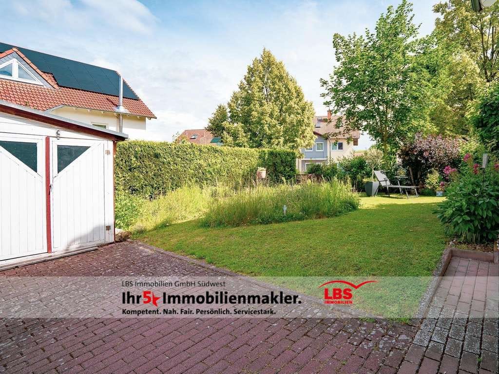 Immobilie in Nackenheim - Gepflegte DHH mit 3 Balkonen, Gartenidylle, unverbaubarem Weinbergblick & viel Wohnkomfort - Bild 1
