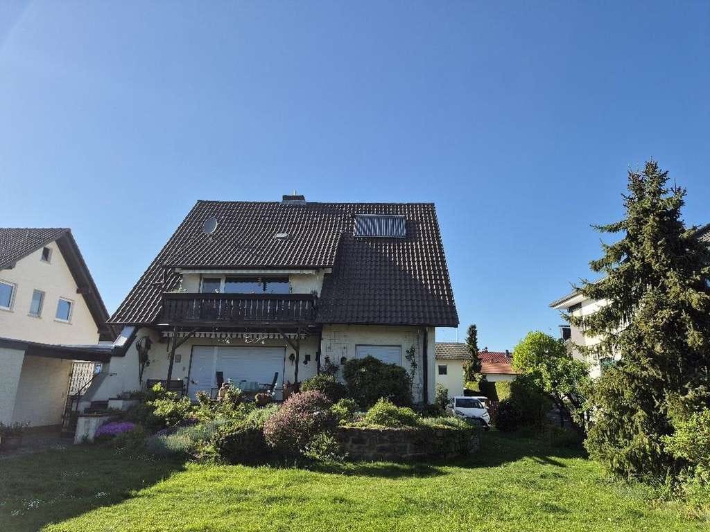 Immobilie in Hasselroth - Gepflegtes Haus mit Traumgarten sucht neue Bewohner - Bild 1