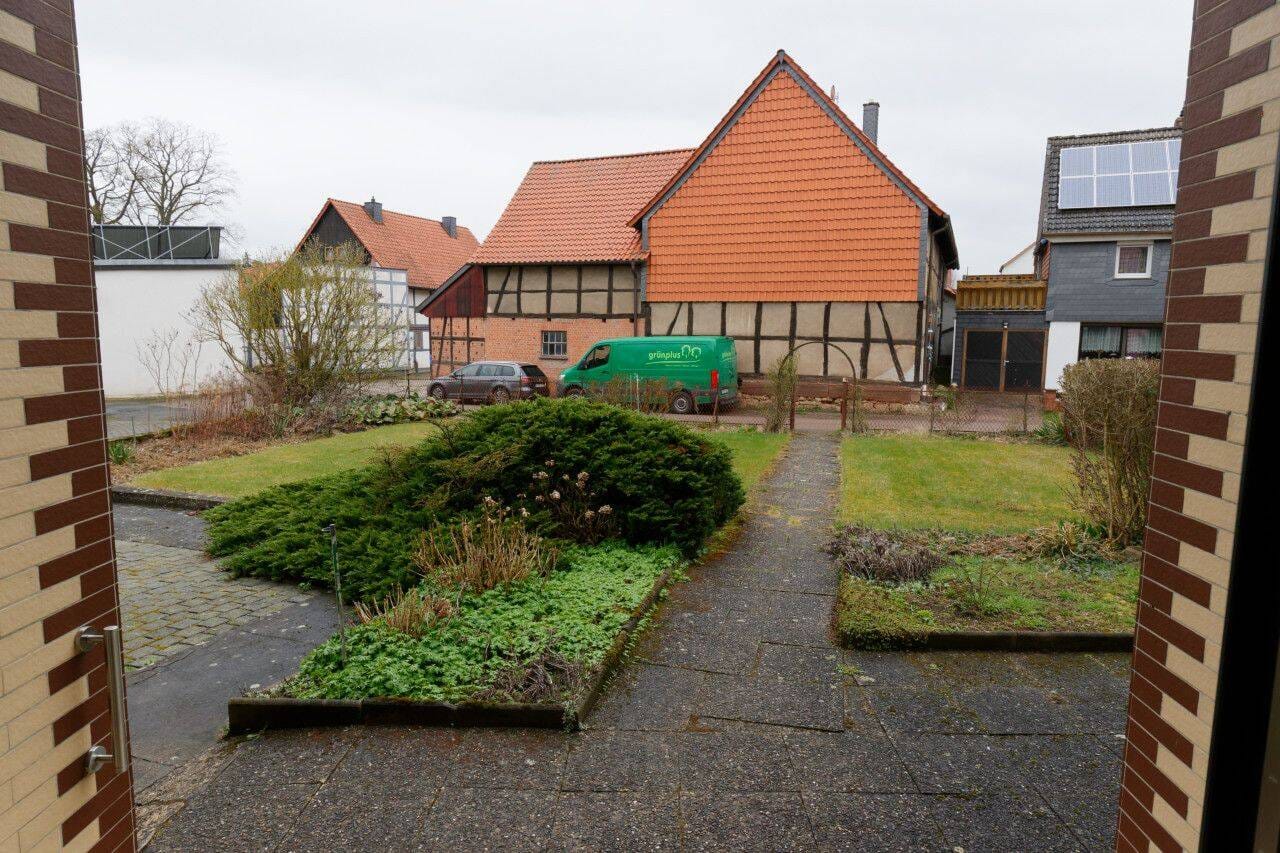 Immobilie in Sibbesse - Tierfreunde und Hobbyisten aufgepasst: Kleiner Resthof samt 3.300m² super Grundstück! - Bild 4