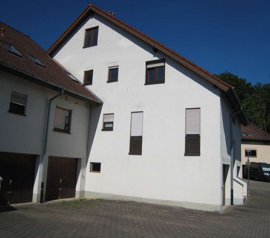 Immobilie in Wannweil - *Gemütliche 3-Zimmer Maisonette-Wohnung + Einzelgarage + Außenstellplatz in ruhiger Sackgassenlage* - Bild 1