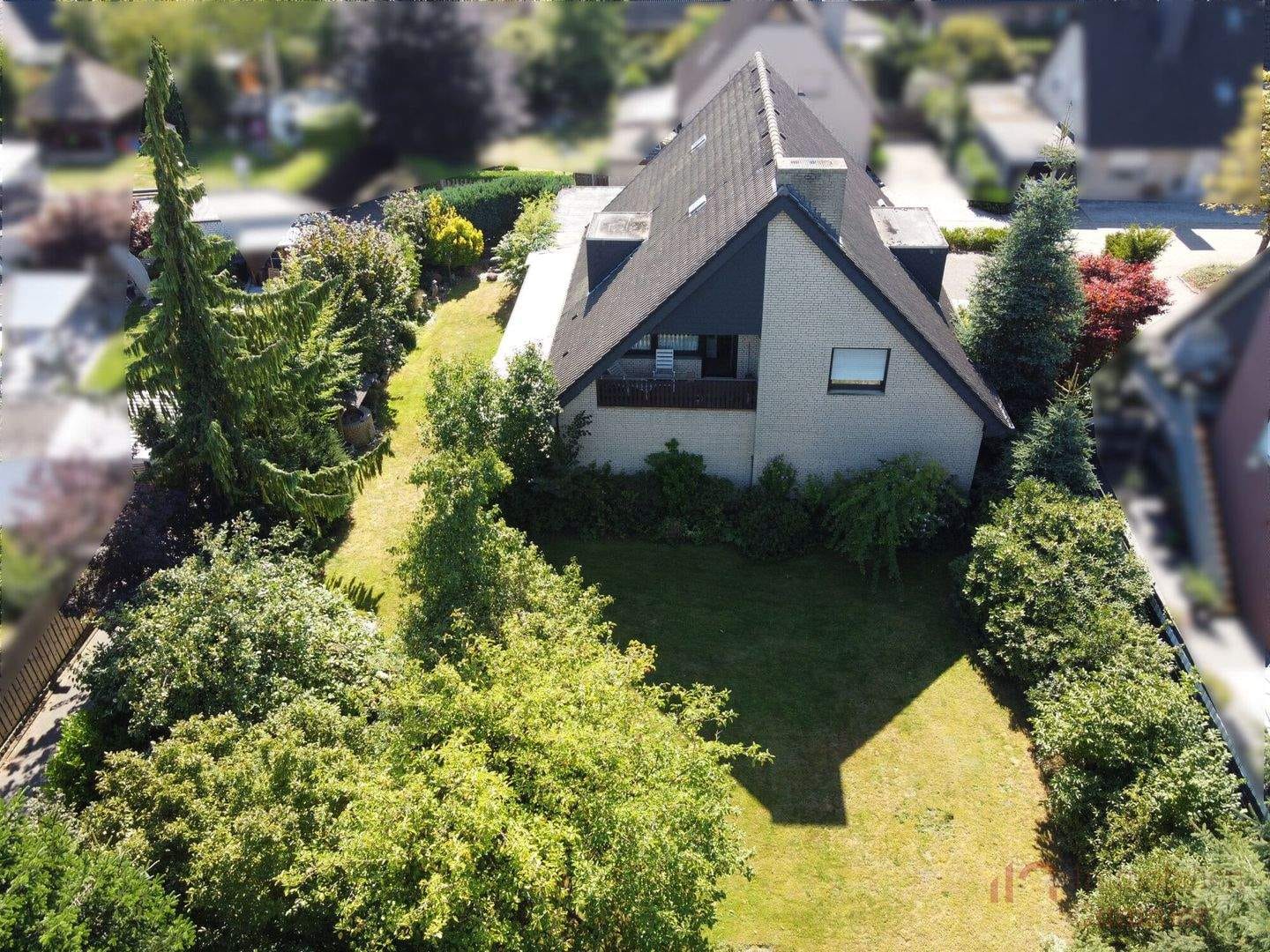 Immobilie in Emsdetten - Dichterviertel - geräumiges Ein/Zweifamilienhaus mit großem Grundstück in Sackgassenlage - Bild 0