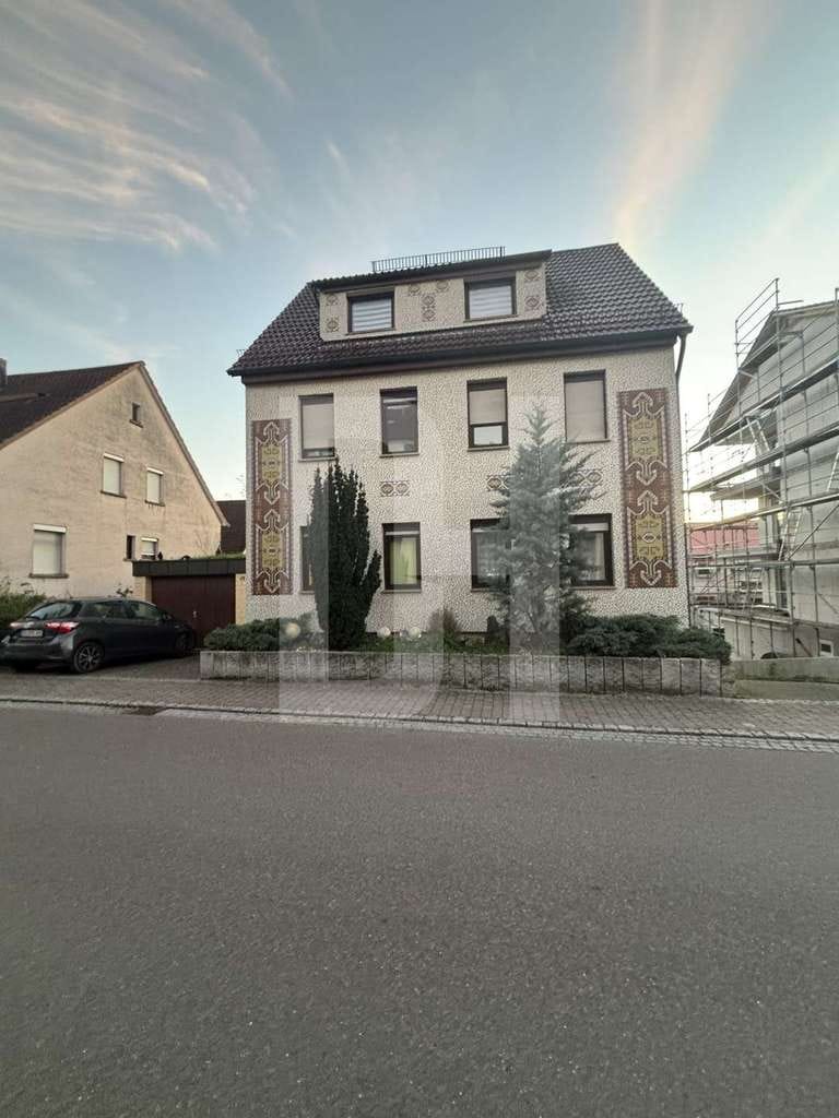 Immobilie in Erlenbach - Vierfamilienhaus und extra Grundstück mit Baugenehmigung für ein 2 Fam.-Haus zu verkaufen! - Bild 0