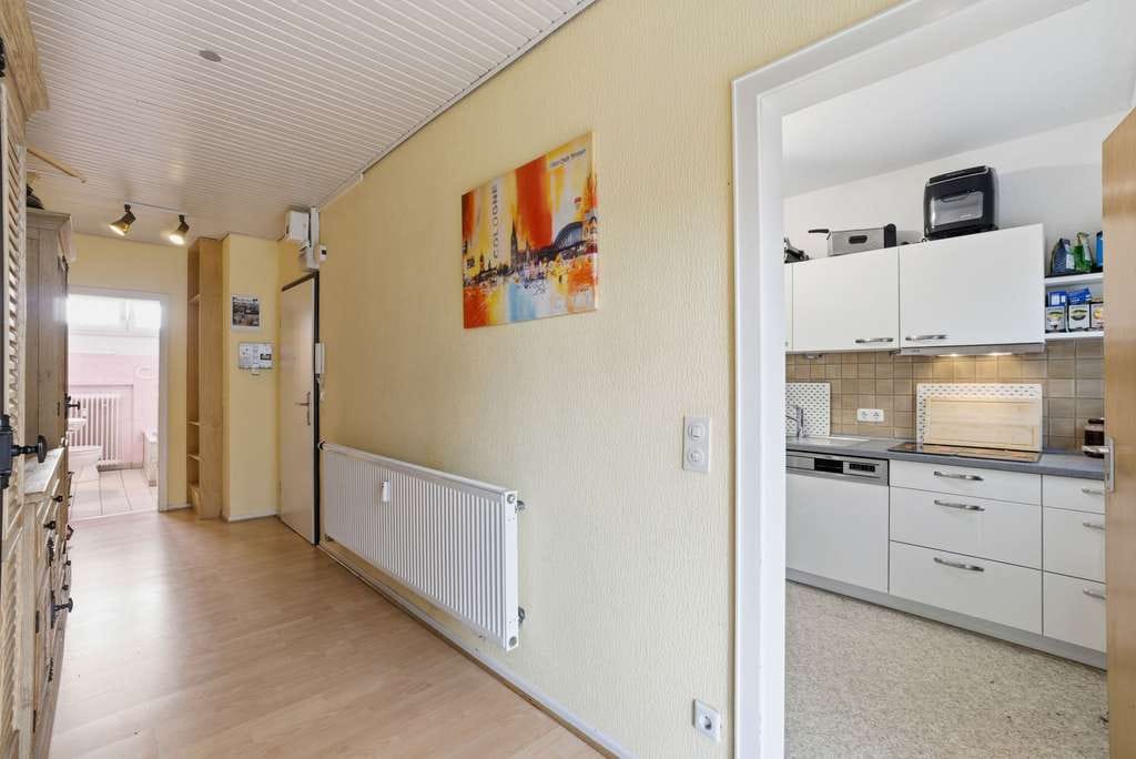 Immobilie in Wesseling - Flexibel nutzbares 3-Familienhaus in Wesseling – ideale Kombination aus Eigennutzung & Vermietung - Bild 4