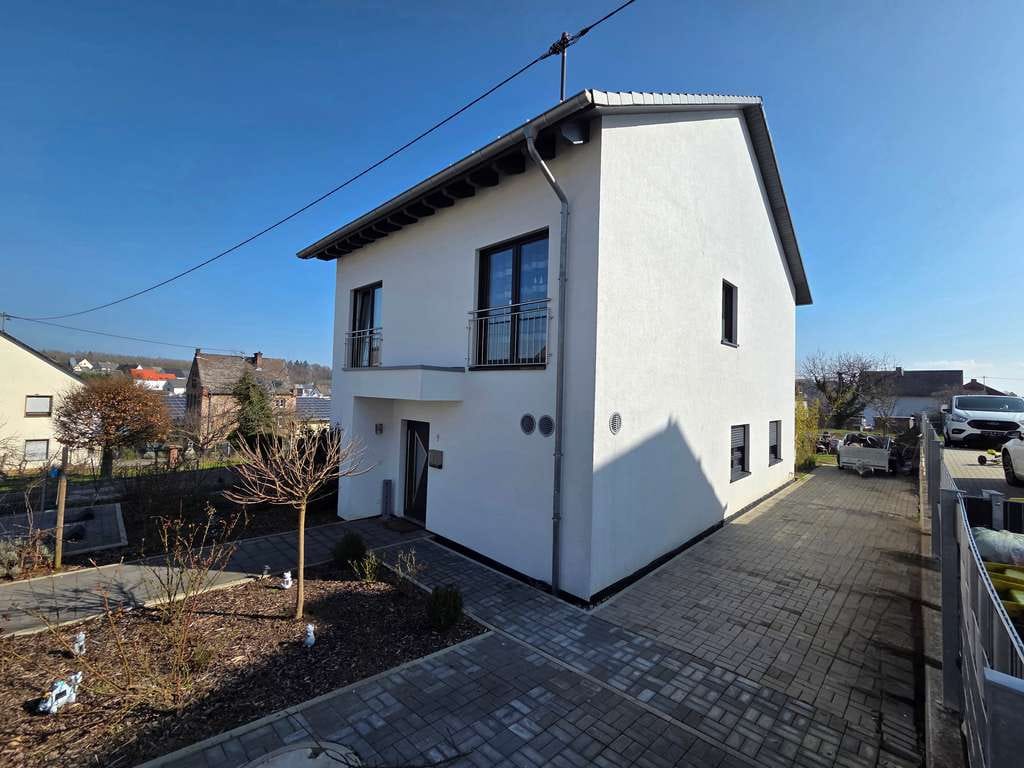 Immobilie in Görgeshausen - Von RTI: Modernes KFW-55 Effizienzhaus mit PV-Anlage & niedrigen Energiekosten in Görgeshausen! - Bild 1