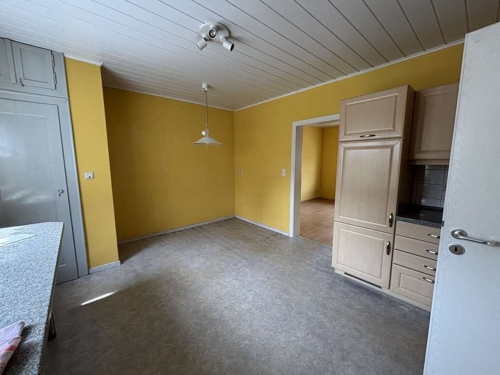 Immobilie in Gimbsheim - Freistehendes Einfamilienhaus mit Garten, Nebengebäude und attraktivem Ausbaupotenzial - Bild 4