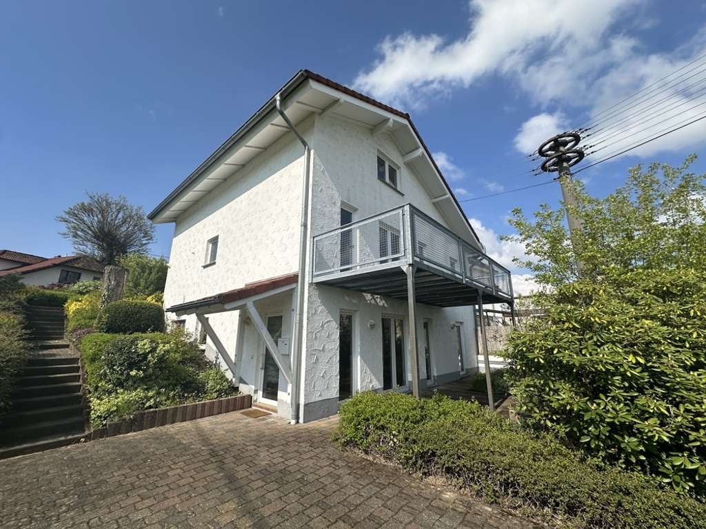 Immobilie in Ransbach-Baumbach - Tolle Gelegenheit! EFH mit separater Einliegerwohnung - Bild 0