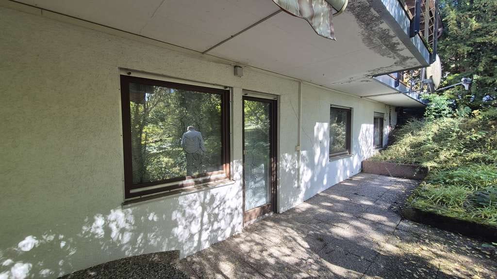 Immobilie in Wutöschingen - "neu" Degernau - großes Einfamilienhaus in schöner Lage - Bild 3