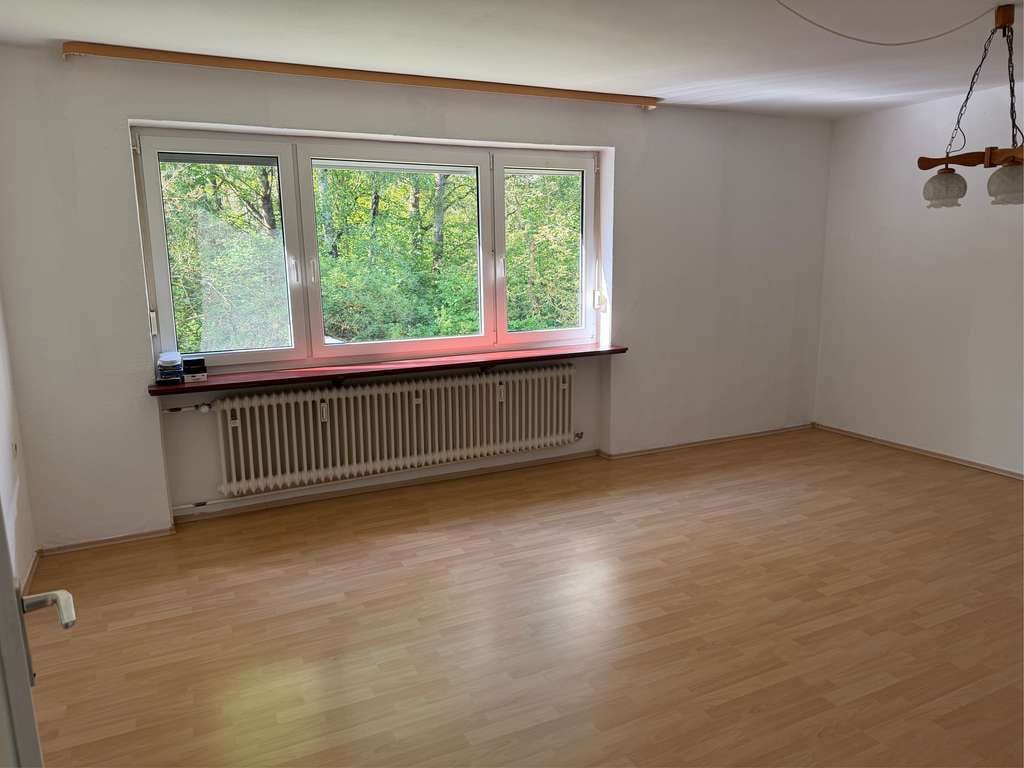 Immobilie in Arzberg - Eigentumswohnung , mit Garage, Stellplatz  und Garten in Arzberg zu verkaufen - Bild 1