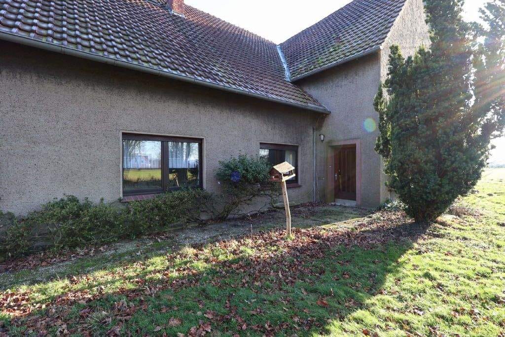 Immobilie in Lübbecke - Ehemaliges landwirtschaftliches Gebäude mit etwa 2,5 ha Land - Bild 4