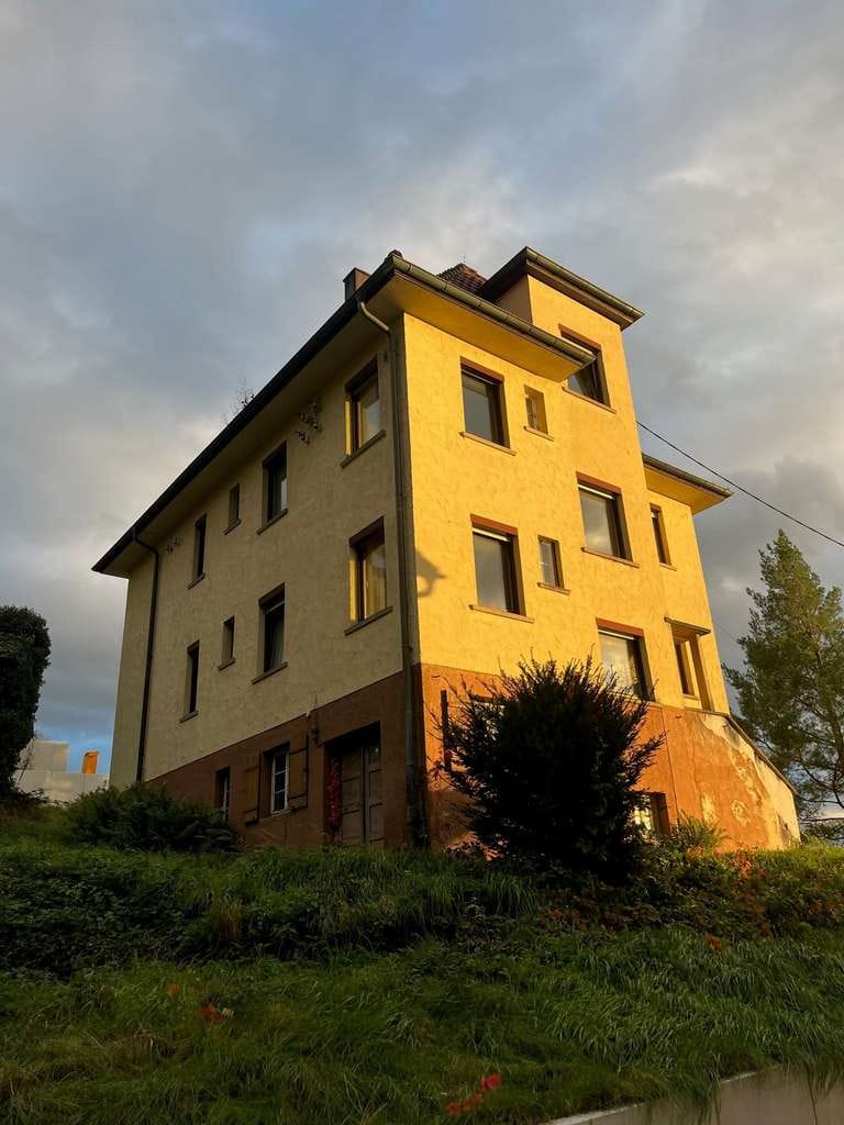 Immobilie in Plochingen - Stilvolles 2-Familienhaus in ruhiger Aussichtslage von Plochingen - Bild 1