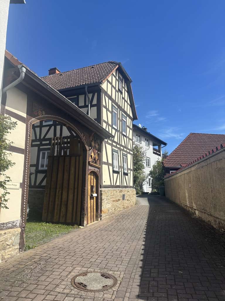 Immobilie in Butzbach - Viel Platz für den Alltag in diesem Bauernhaus in Butzbach - Bild 0