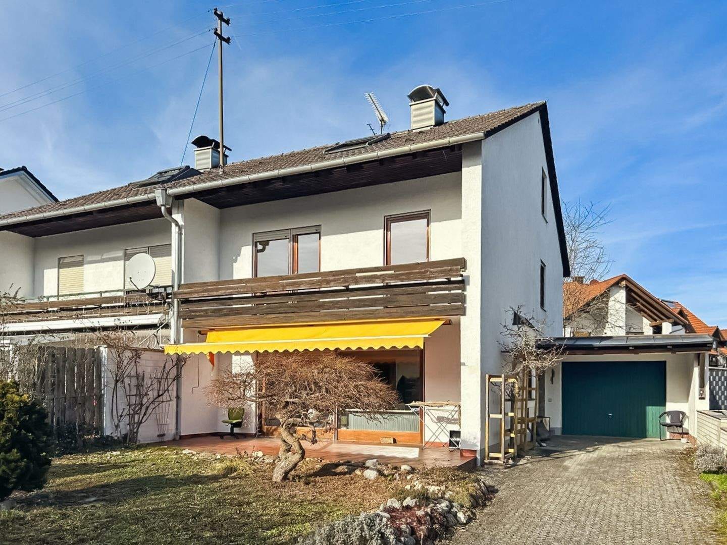Immobilie in Schöngeising - Renovierungsbedürftige und familiengerechte Doppelhaushälfte in ruhiger Lage von Schöngeising - Bild 0