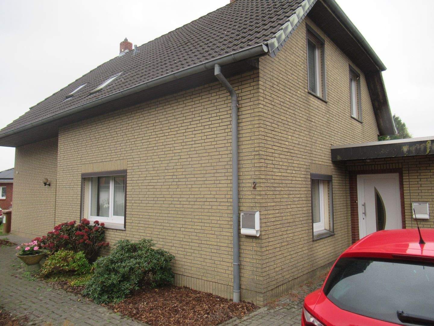Immobilie in Weyhe - Anleger/Selbstnutzer! Weyhe Dreye solides 2 Fam. Haus inkl. 2 Grundstücke - Bild 1