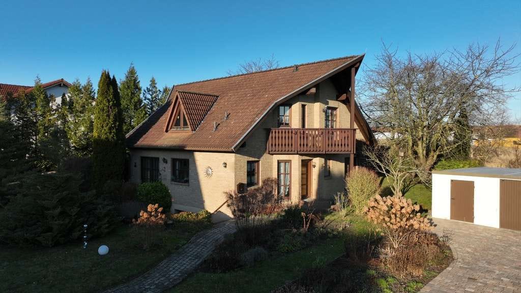 Immobilie in Stavenhagen - Charmantes EFH am Rande der Stadt Stavenhagen - Bild 0
